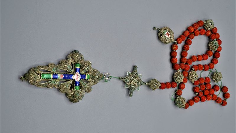 Kaufen Sie Rosenkranz aus Oltu-Stein mit Kreismuster in Silber online •  Großer Basar Istanbul