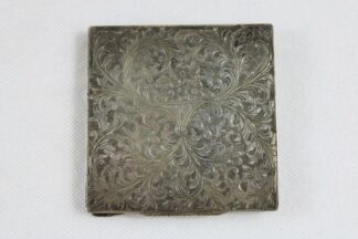 0253-Puderdose 800 Silber um 1900