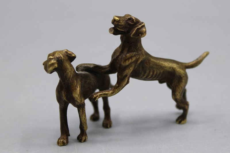 0274-Kleine Bronzefigur spielende Hunde wohl Wiener Bronze 1. H. 20 Jh. – Bild 2