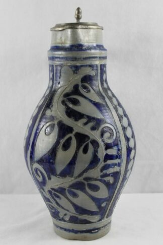 0424-Mostkrug geritzter Steinzeugkrug mit Salzglasur 19 Jh.